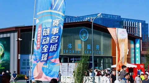 南非总统对美国断援表态：坚决维护立场不退让